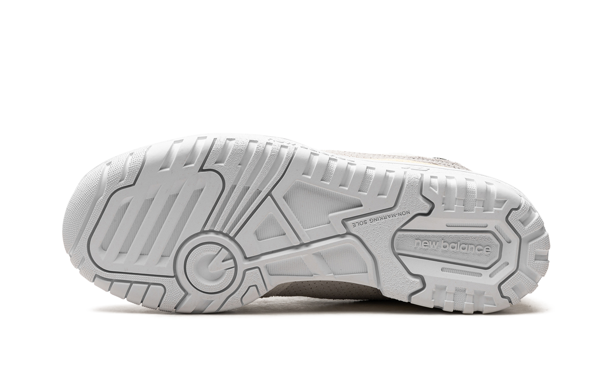 550 WMNS "Sea Salt / Nori" BBW550SG